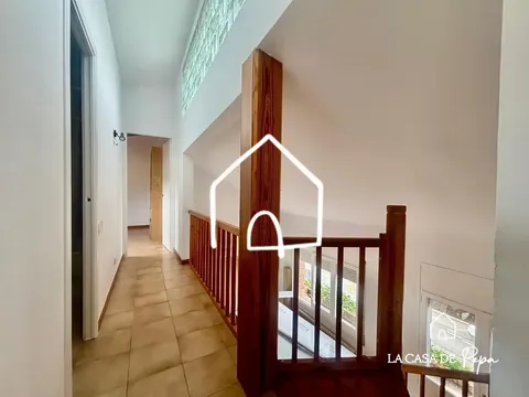Casa de 208 m² a Begues