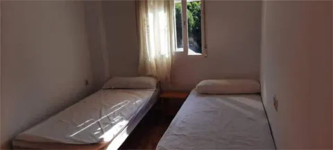 Casa de 90 m² en Dúdar