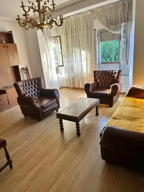 Flat 90 m² in La Bañeza