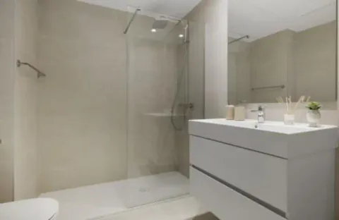 Pis de 121 m² a Estepona