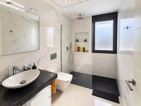 Casa de 150 m² a Oriola
