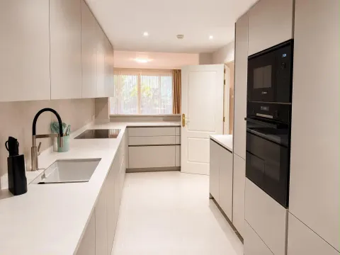 Wohnung 200 m² in Marbella