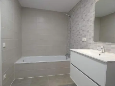 Pis de 75 m² a Corbins