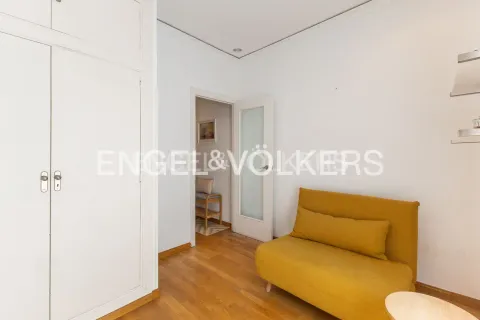 Pis de 69 m² a València