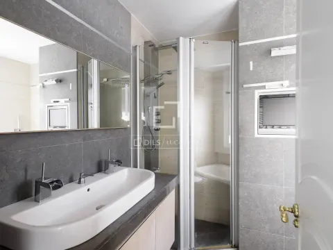 Appartamento 287 m² a Madrid