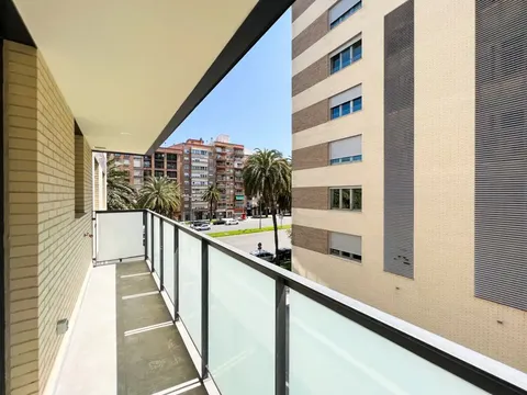 Pis de 79 m² a València