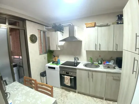 Pis de 80 m² a Cáceres