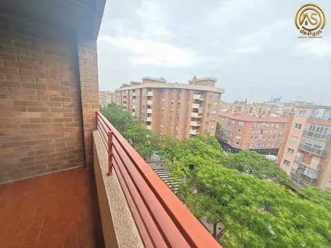 Piso de 93 m² en Zaragoza
