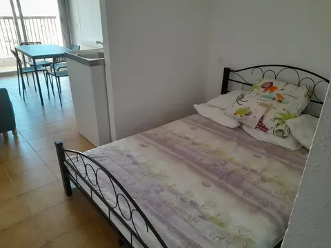 Pis de 28 m² a Castelló d'Empúries