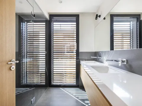 Haus 569 m² in Barcelona