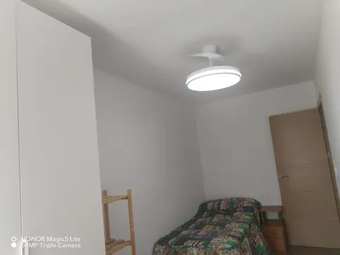 Wohnung 90 m² in Granada