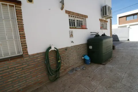 Casa de 220 m² a Villa de Otura