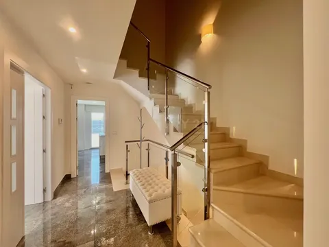 Casa de 250 m² a Ogíjares