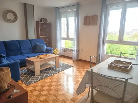 Piso de 90 m² en Santander
