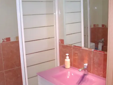 House 130 m² in Montcada i Reixac