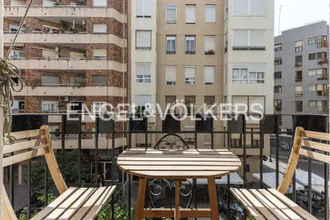 Pis de 69 m² a València