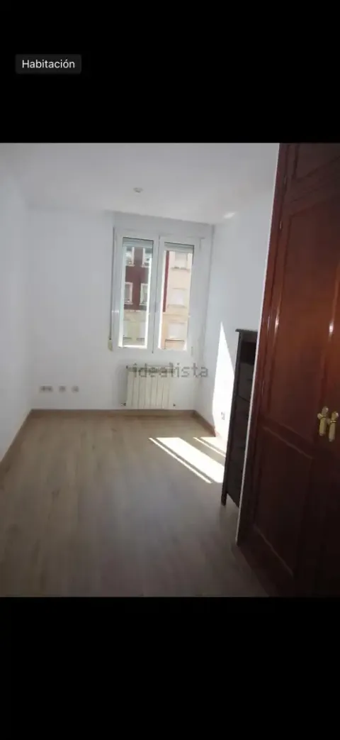 Flat 87 m² in Madrid