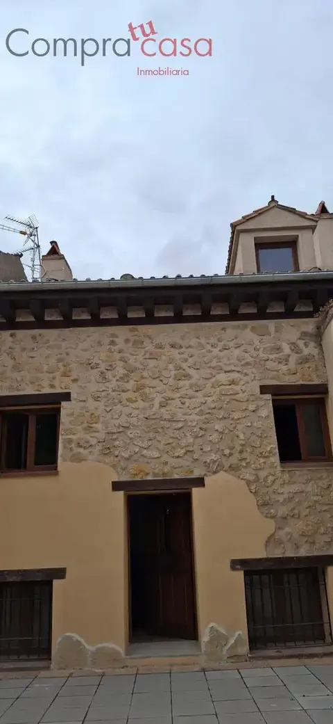 Pis de 200 m² a Segovia
