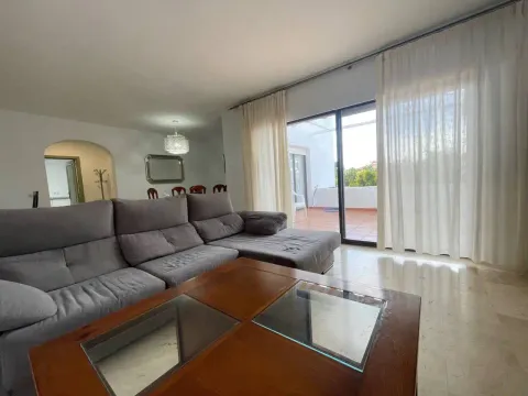 Квартира 95 м² в Estepona