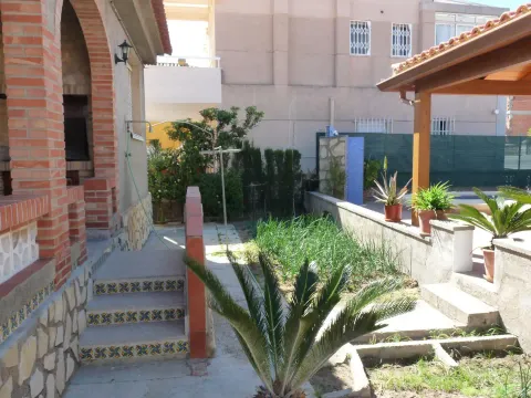 Haus 85 m² in Oliva