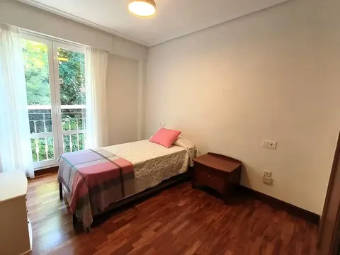 Pis de 85 m² a Sant Sebastià