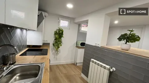 Habitació de lloguer, Madrid