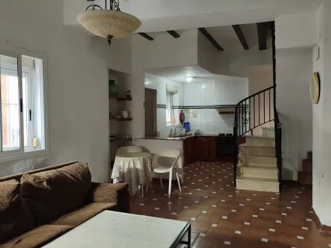 Будинок 150 м² у l'Olleria (2/6)