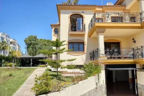 Casa de 650 m² a Marbella