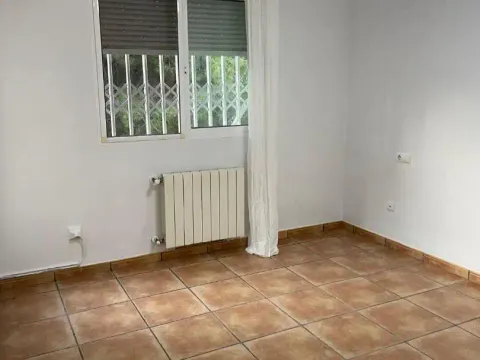 Будинок 130 м² у Montcada / Moncada