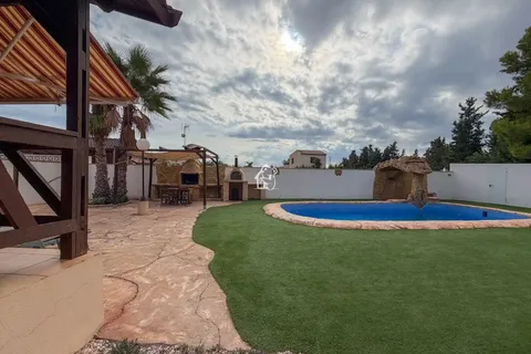 Casa de 80 m² a Oriola