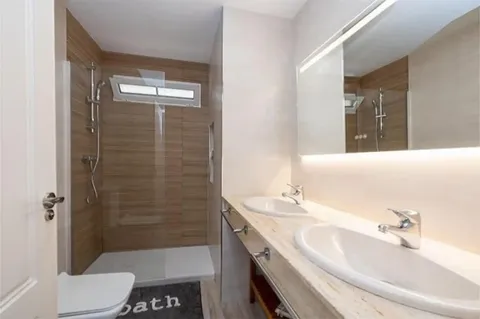 Appartamento 106 m² a Granada