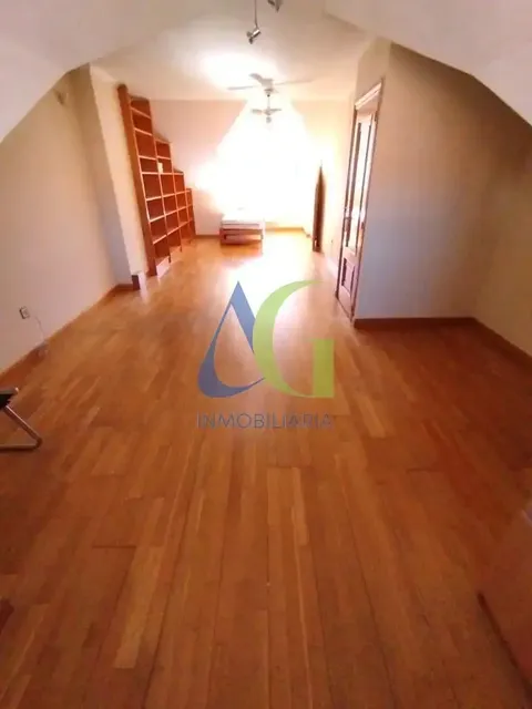 Casa 250 m² a San Andrés del Rabanedo