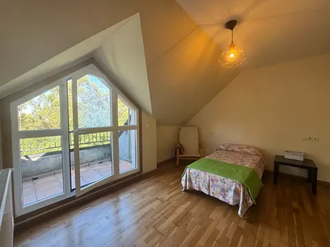 Casa de 153 m² a Teo