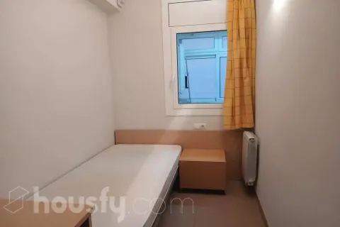 Квартира 99 м² у Барселоні