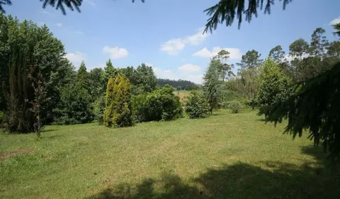 House 500 m² in Boqueixón