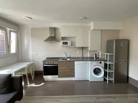 Pis de 76 m² a Llangréu / Langreo