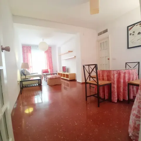 Pis de 70 m² a Còrdova
