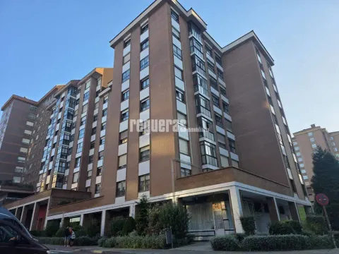 Flat 118 m² in Avilés