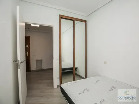 Pis de 108 m² a Àvila