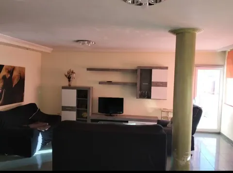 Wohnung 110 m² in Carrizo