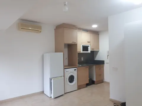 Квартира 28 м² в Manresa (2/9)