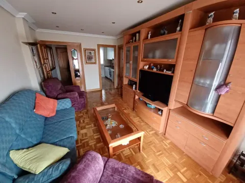 Apartamento 95 m² em Pamplona / Iruña
