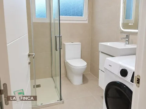 Piso de 71 m² en Oviedo
