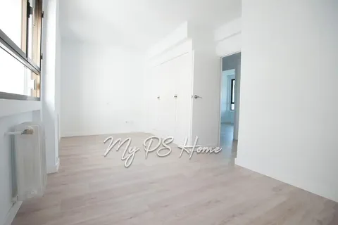 Wohnung 111 m² in Madrid