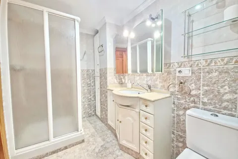 Pis de 200 m² a Alacant