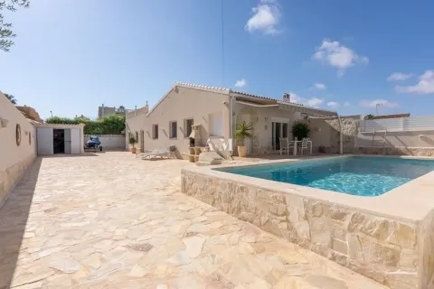 Casa de 115 m² a Torrevella