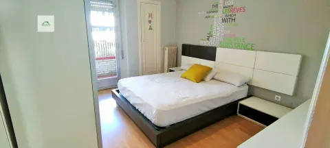 Appartamento 102 m² a Huesca/Uesca
