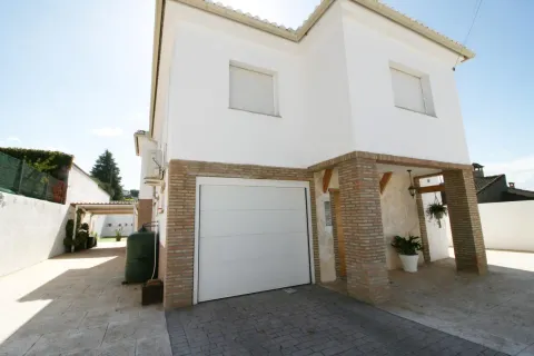 Casa de 220 m² a Villa de Otura