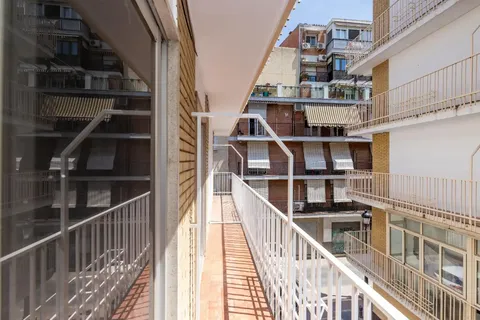 Pis de 98 m² a Granada