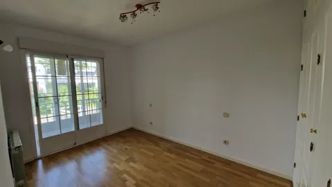 Haus 275 m² in Pozuelo de Alarcón